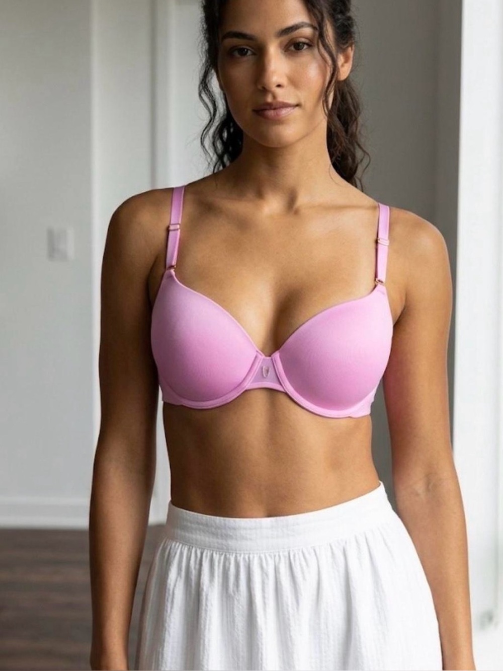Victoria's Secret Pink T-Shirt Underwire Bra